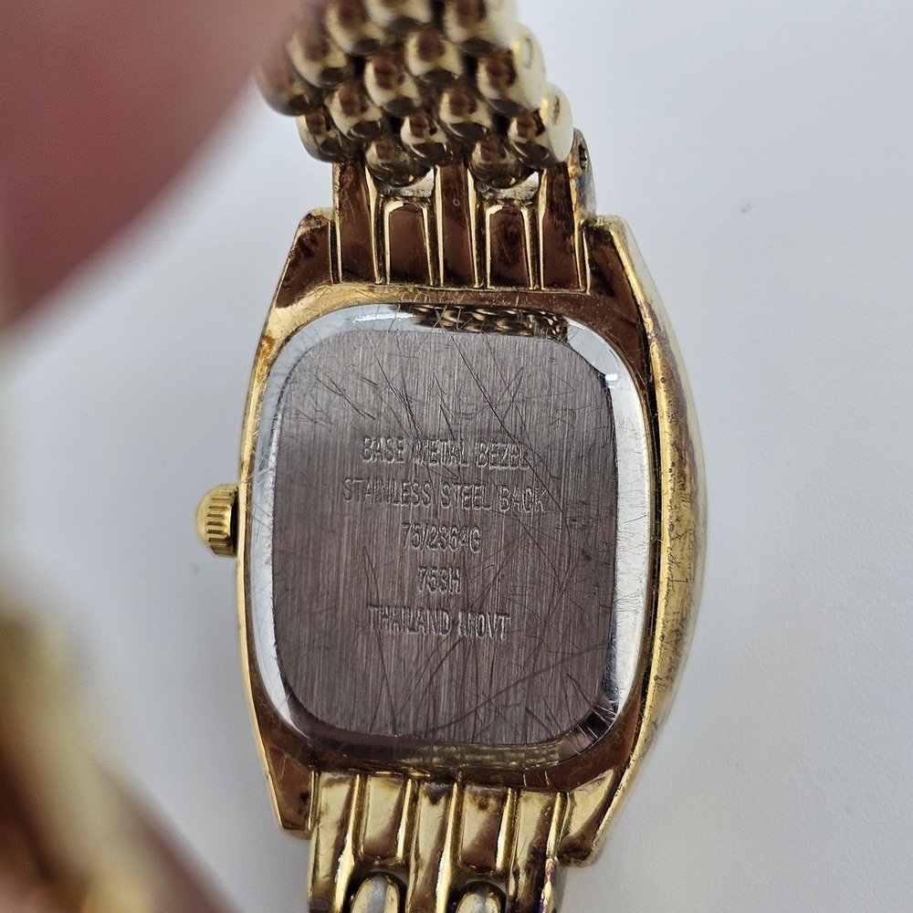 Armitron Women's Watch 19MM MOP Dial Crystal Bezel Gold Bracelet 6" New Battery - Picture 6 of 12